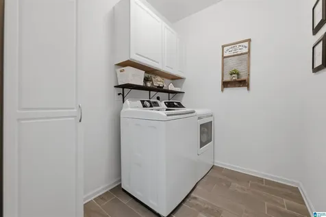 213 Creekside Court Pelham AL 35124