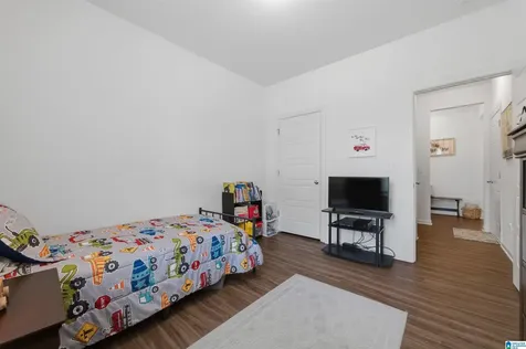 213 Creekside Court Pelham AL 35124