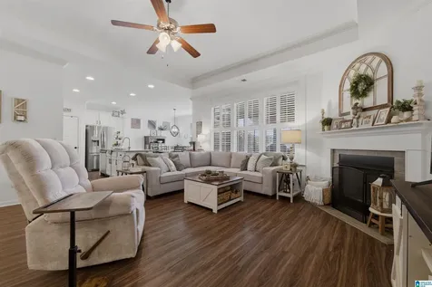213 Creekside Court Pelham AL 35124