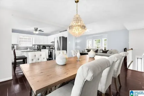 417 Surrey Circle Bessemer AL 35022