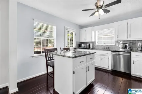 417 Surrey Circle Bessemer AL 35022