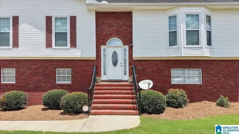 417 Surrey Circle Bessemer AL 35022