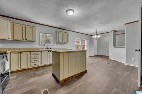 275 Oak Hill Circle Trussville AL 35173