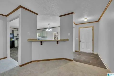 275 Oak Hill Circle Trussville AL 35173