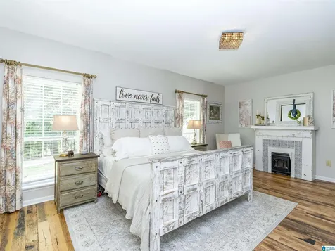 3452 Indian Lake Lane Pelham AL 35124