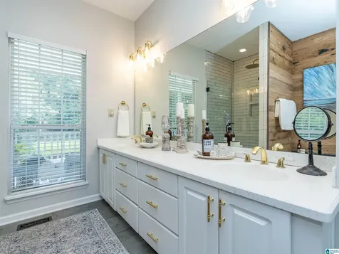 3452 Indian Lake Lane Pelham AL 35124