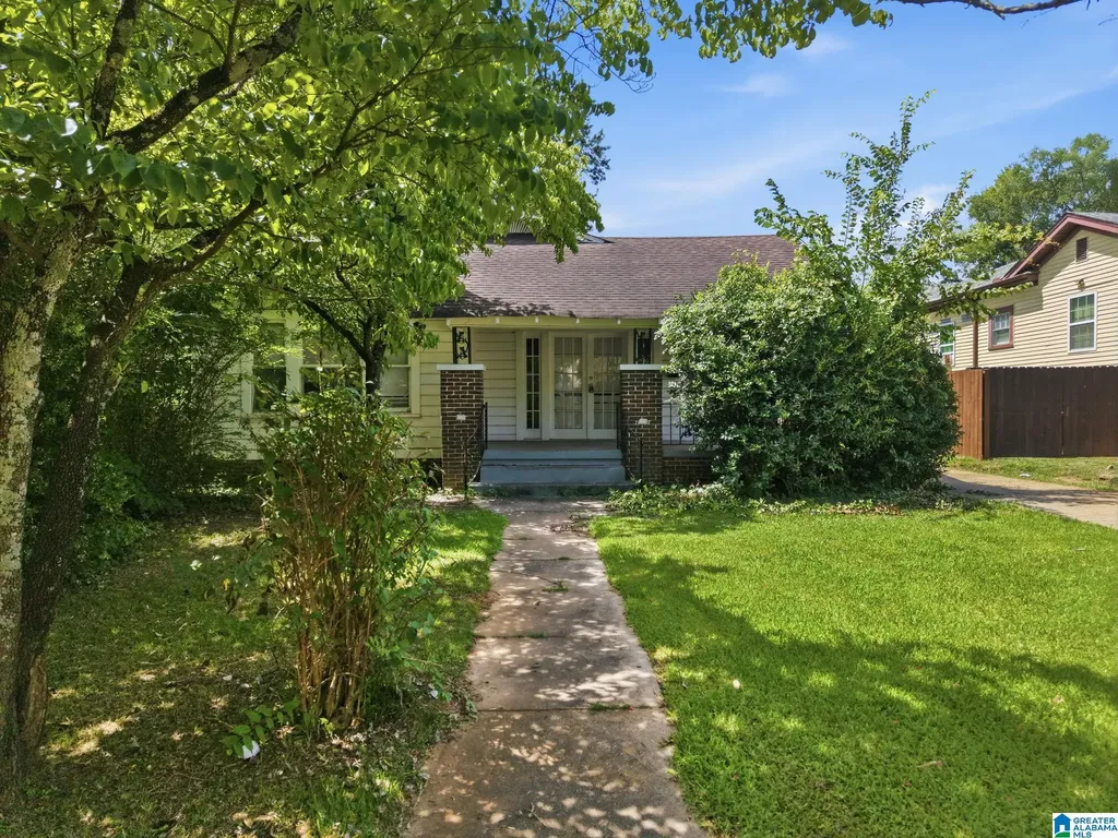 1435 46th Street Ensley Birmingham AL 35208