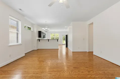 1043 Springfield Drive Chelsea AL 35043