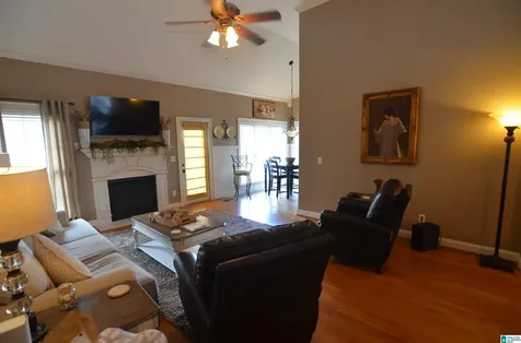 459 River Oaks Lane Helena AL 35080