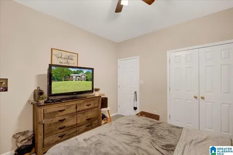 192 Kentwood Drive Alabaster AL 35007