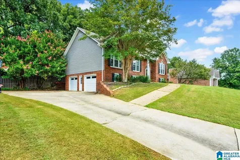 192 Kentwood Drive Alabaster AL 35007