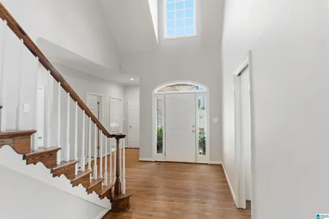 1008 Southlake Cove Hoover AL 35244