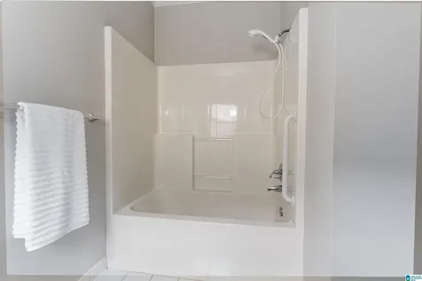 1008 Southlake Cove Hoover AL 35244