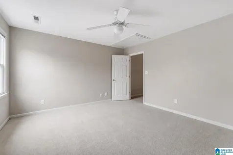 1008 Southlake Cove Hoover AL 35244