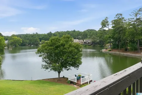 1008 Southlake Cove Hoover AL 35244