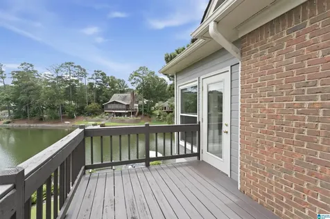 1008 Southlake Cove Hoover AL 35244