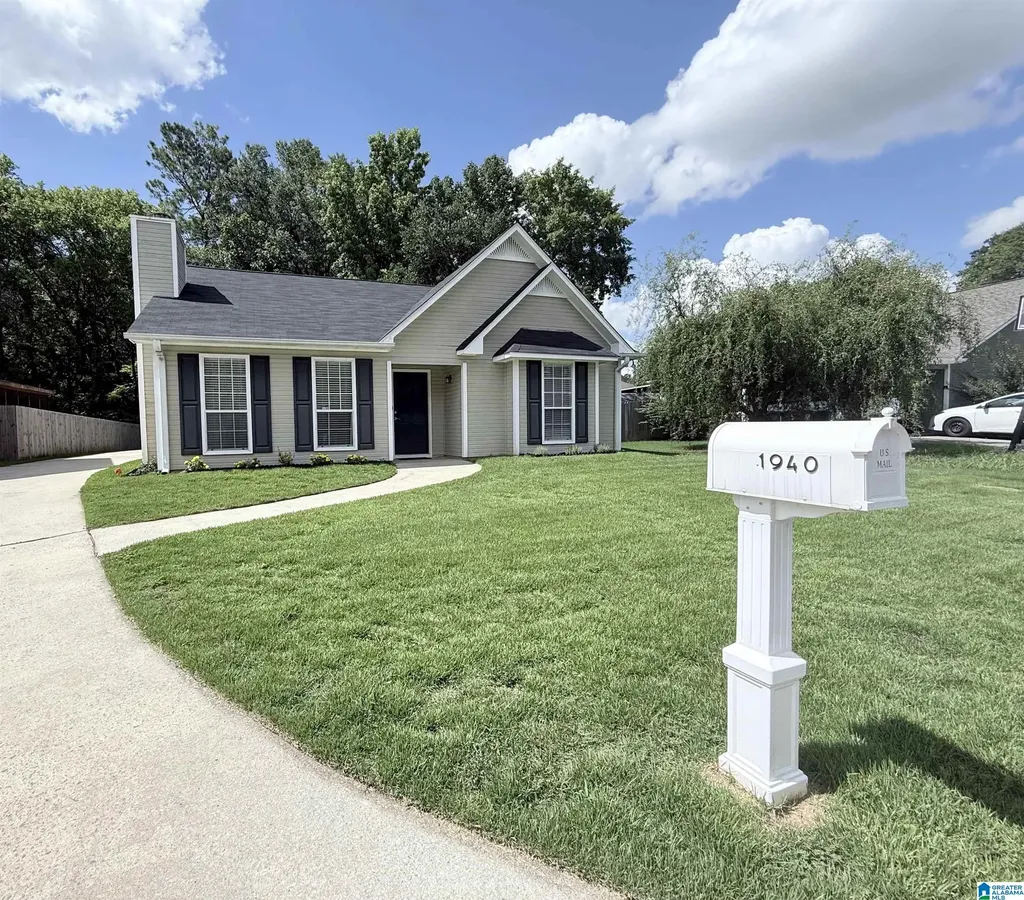 1940 Venetian Way Helena AL 35080