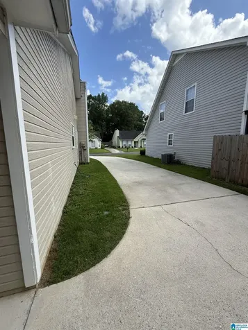 1940 Venetian Way Helena AL 35080