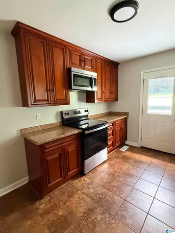 2701 8th Street NE Center Point AL 35215