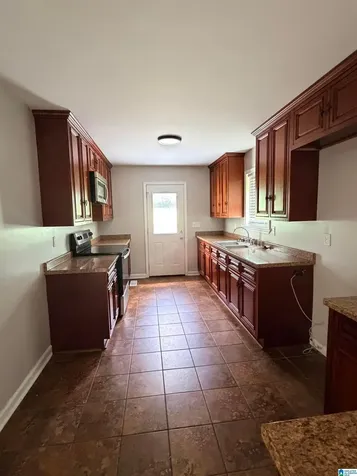 2701 8th Street NE Center Point AL 35215