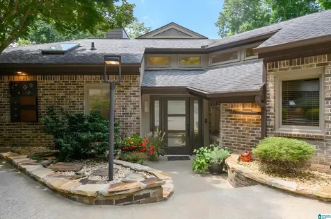 2258 Shady Creek Trail Vestavia Hills AL 35216
