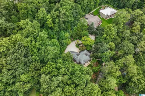 2258 Shady Creek Trail Vestavia Hills AL 35216