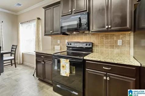 565 Fultonbrook Drive Fultondale AL 35068