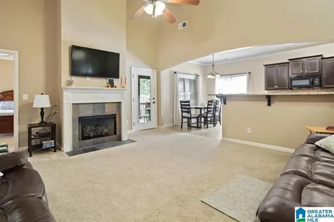 565 Fultonbrook Drive Fultondale AL 35068