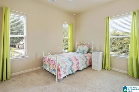 565 Fultonbrook Drive Fultondale AL 35068