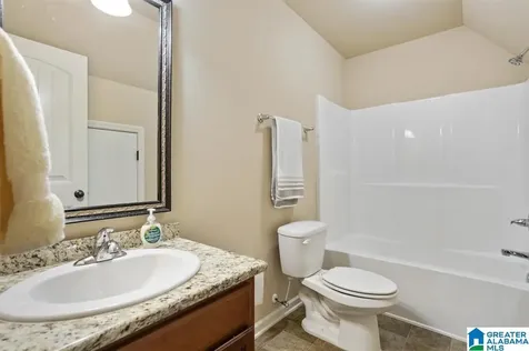 565 Fultonbrook Drive Fultondale AL 35068