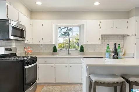 5236 Clairmont Avenue Birmingham AL 35222