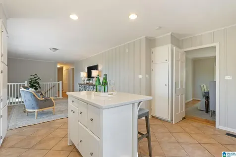 5236 Clairmont Avenue Birmingham AL 35222