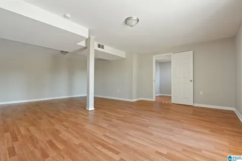 5236 Clairmont Avenue Birmingham AL 35222