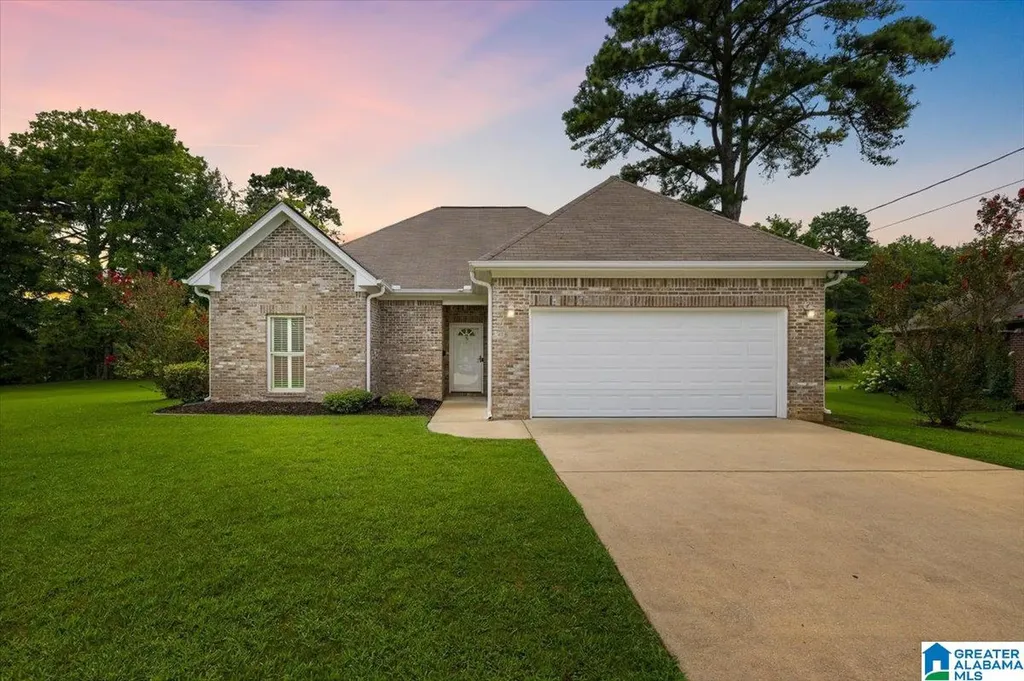 3408 Burke Meadow Circle Fultondale AL 35068