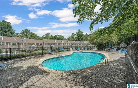 2100 Montreat Lane Vestavia Hills AL 35216