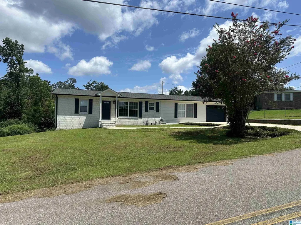 601 Lual Drive Fultondale AL 35217