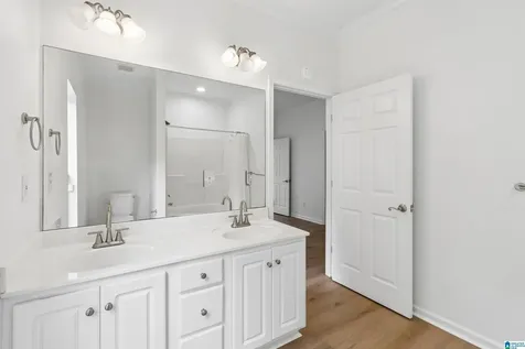 4793 Longmeadow Drive Bessemer AL 35022