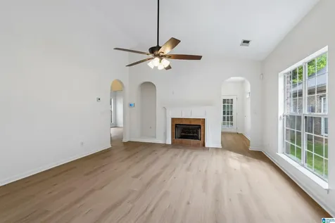 4793 Longmeadow Drive Bessemer AL 35022