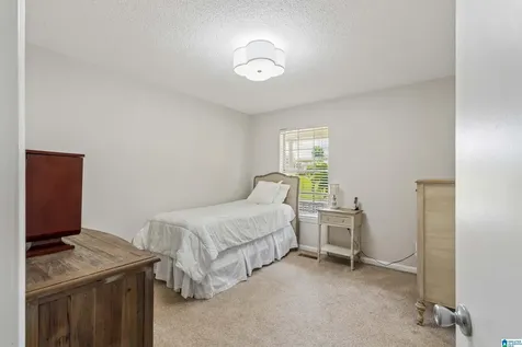 136 1st Way Pleasant Grove AL 35127