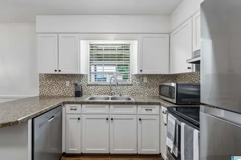 136 1st Way Pleasant Grove AL 35127