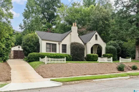 5032 8th Court Birmingham AL 35212