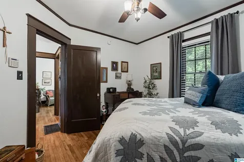 5032 8th Court Birmingham AL 35212