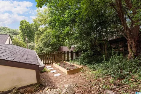 5032 8th Court Birmingham AL 35212