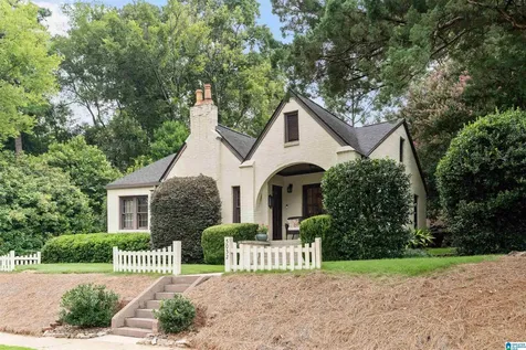 5032 8th Court Birmingham AL 35212