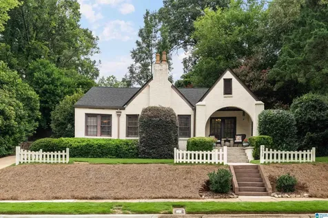5032 8th Court Birmingham AL 35212