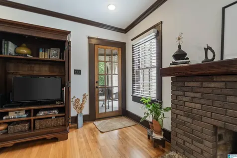 5032 8th Court Birmingham AL 35212