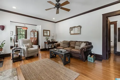 5032 8th Court Birmingham AL 35212