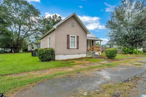 28 Jackson Avenue Sylacauga AL 35150