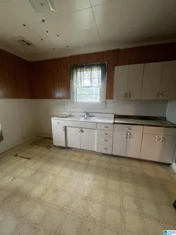 4813 6th Avenue Birmingham AL 35224