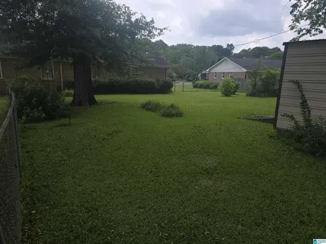 802 Sedgefield Lane Sylacauga AL 35150
